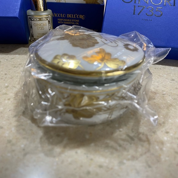 BRAND NEW Ginori 1735 Scented Stone Box AND Diffuser Stone With Essential Oil! - Picture 3 of 9